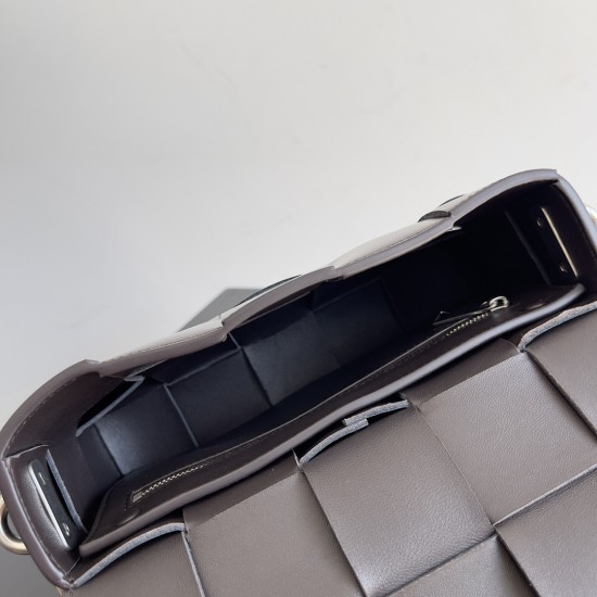 Bottega Veneta Cassette