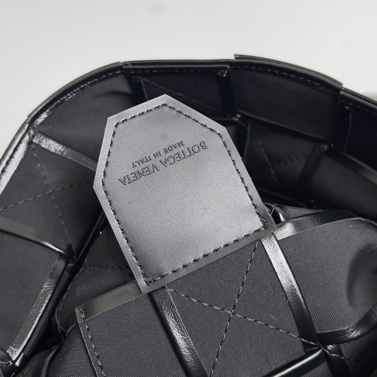 BottegaVeneta