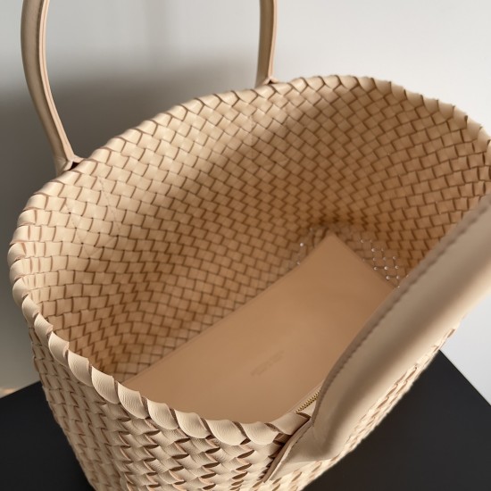 Bottega Veneta Medium Cabat