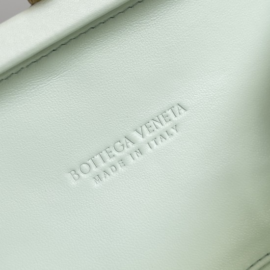BottegaVeneta Knot Dinner bag