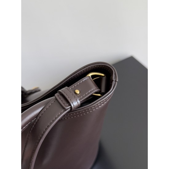 Bottega Veneta Liberta Bucket