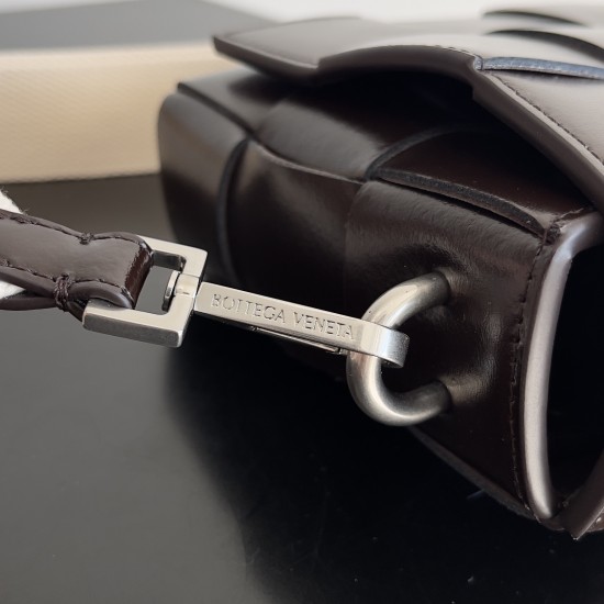 Bottega Veneta Cassette