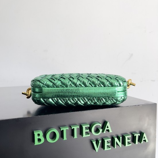 BottegaVeneta Knot Dinner bag