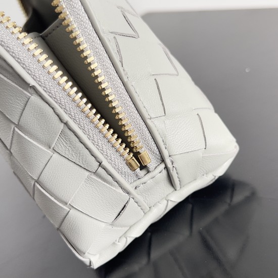 Bottega Veneta Intrecciato Small Beauty Pouch