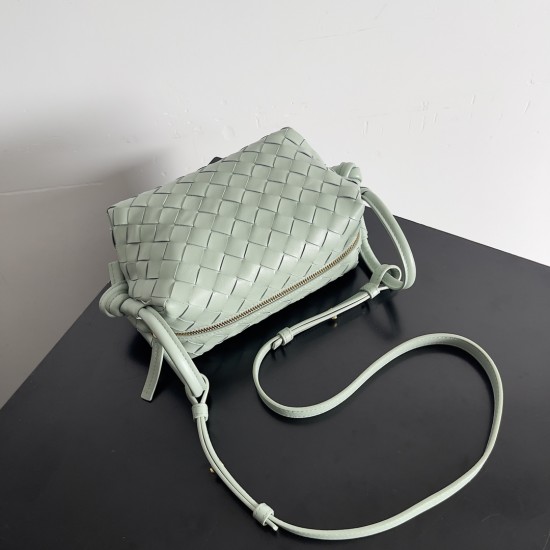 Bottega Veneta Top Handle Loop