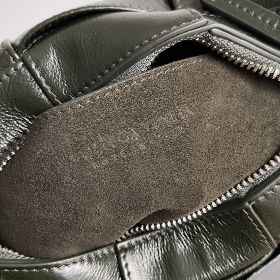 Bottega Veneta Cassette