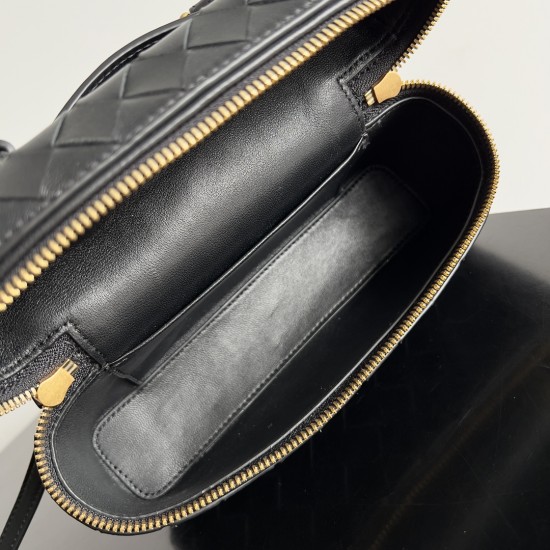 Bottega Veneta Bang Bang
