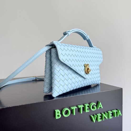 Bottega Veneta Knot Lock
