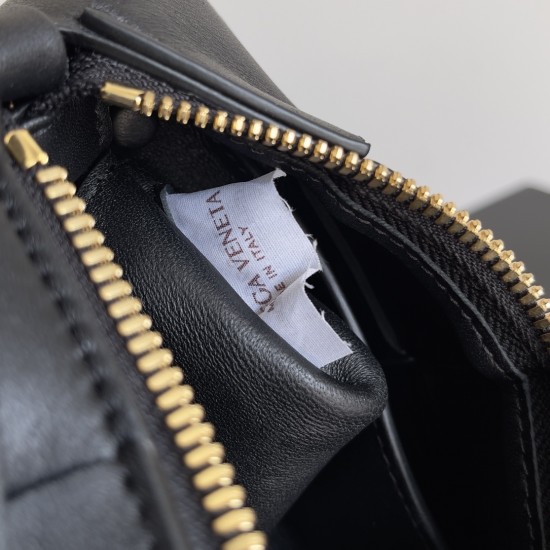 Bottega Veneta Cassette