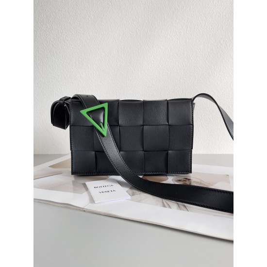 Bottega Veneta Cassette