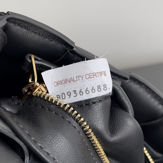 Bottega Veneta Cassette Bottega Veneta Cassette