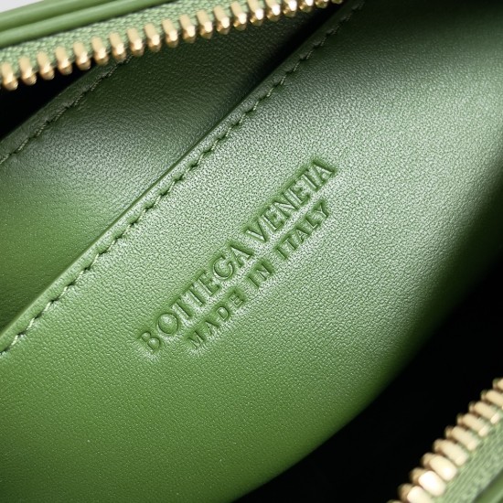 Bottega Veneta Cassette