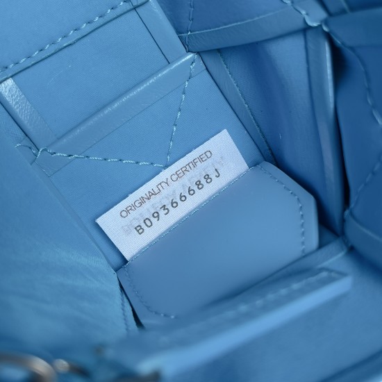 Bottega Veneta Cassette