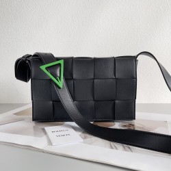 Bottega Veneta Cassette