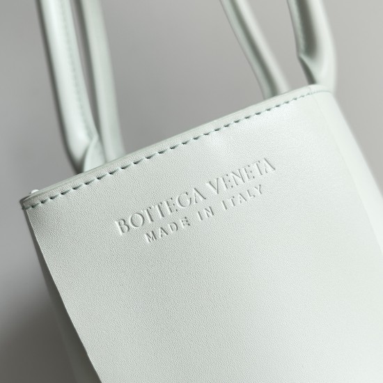 BottegaVeneta Arco Tote