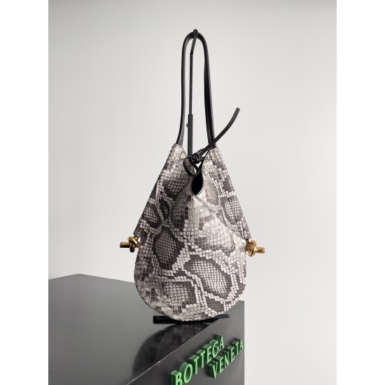 Bottega Veneta Solstice