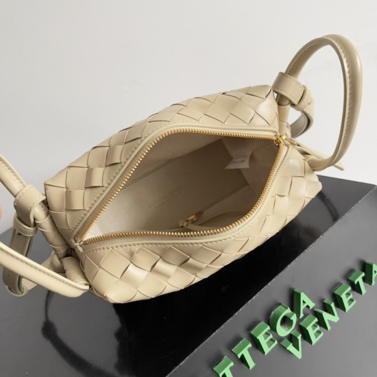 Bottega Veneta Top Handle Loop