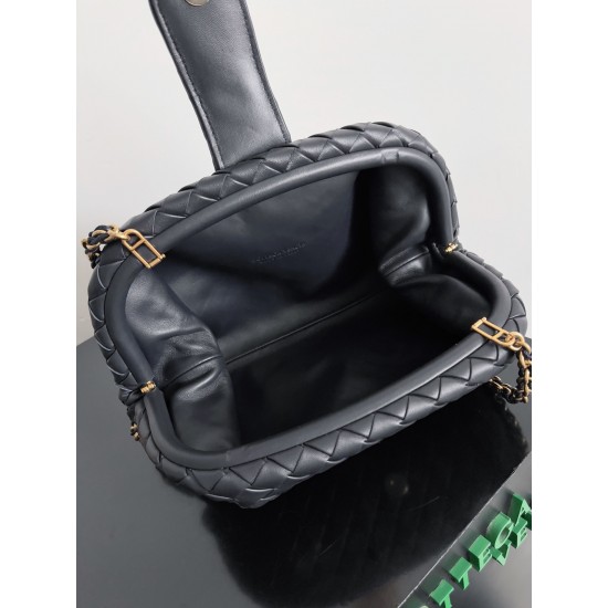 Bottega Veneta Medium Lauren 1980