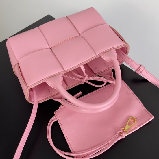 Bottega Veneta Mini Arco Tote