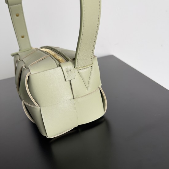 Bottega Veneta Cassette