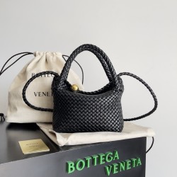 Bottega Veneta Small Tosca Bottega Veneta Small Tosca