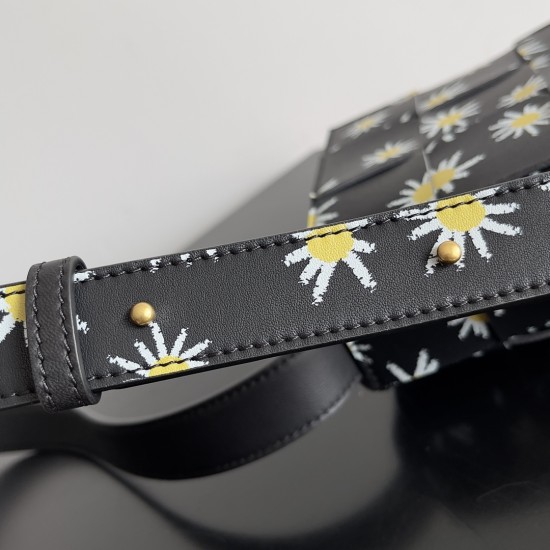 Bottega Veneta Cassette