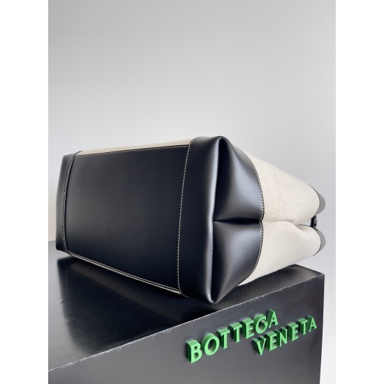 Bottega Veneta Large Andiamo