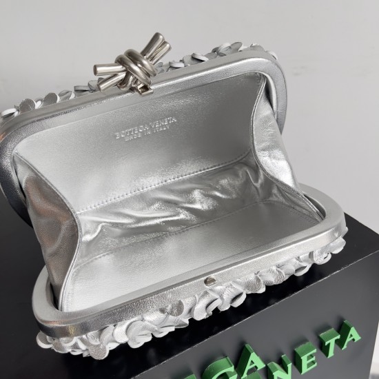 BottegaVeneta Knot Dinner bag