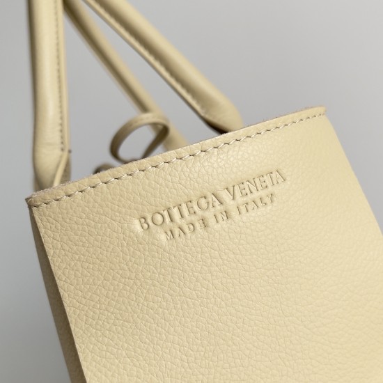 Bottega Veneta Arco Tote Size：30*20*11.5cm