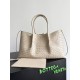 Bottega Veneta Pinacoteca