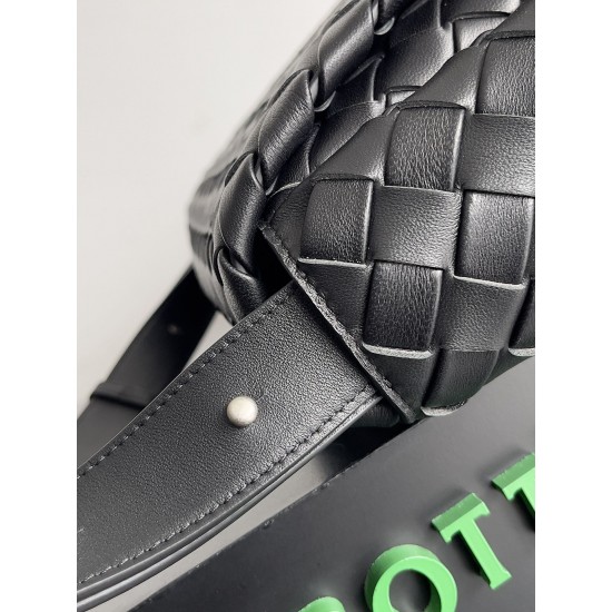 Bottega Veneta Cobble