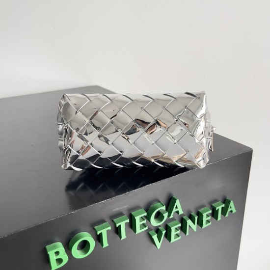 Bottega Veneta Intrecciato Small Beauty Pouch