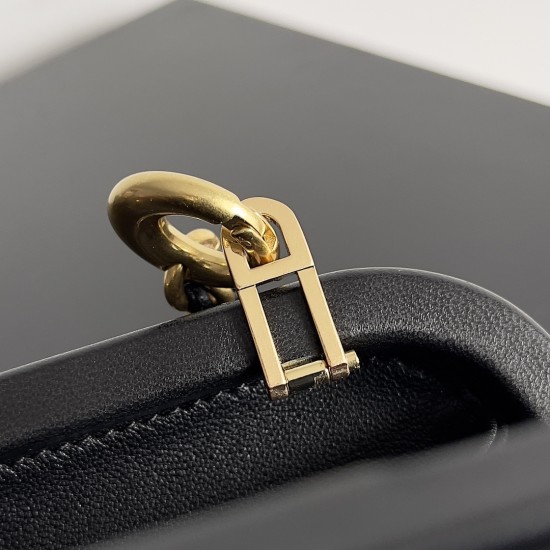 Bottega Veneta Knot Chain
