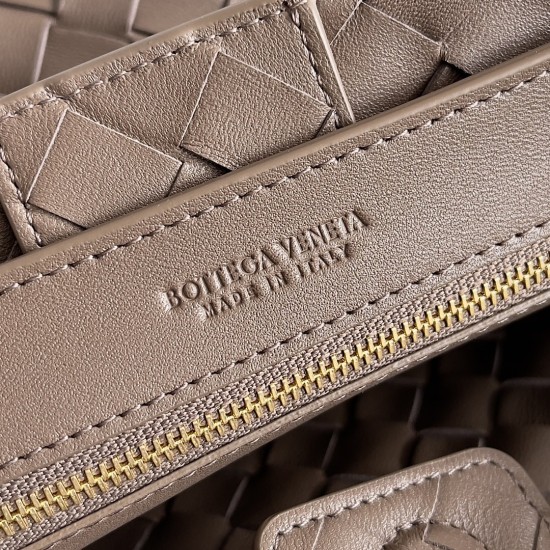 Bottega Veneta Small Andiamo