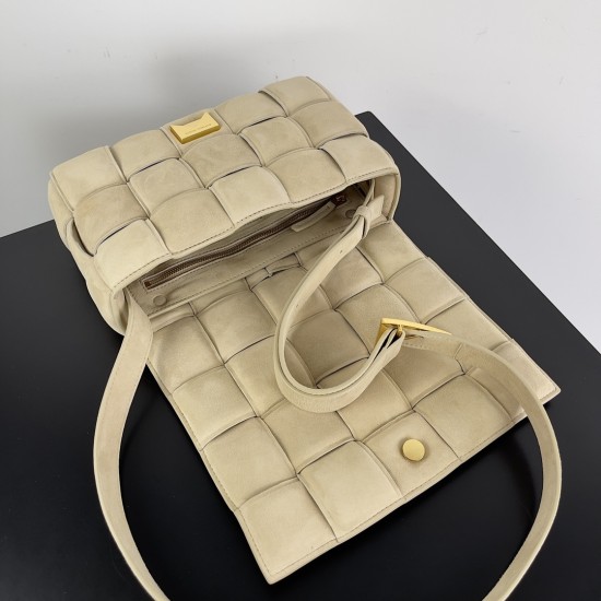 Bottega Veneta Cassette