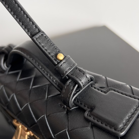 Bottega Veneta Bang Bang