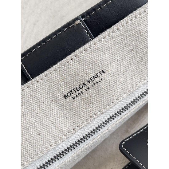 Bottega Veneta Large Andiamo