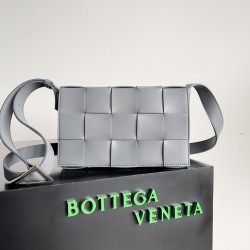 Bottega Veneta Cassette