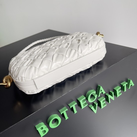 BottegaVeneta Knot On Strap Dinner Package Size: 20.5*6*12.5CM