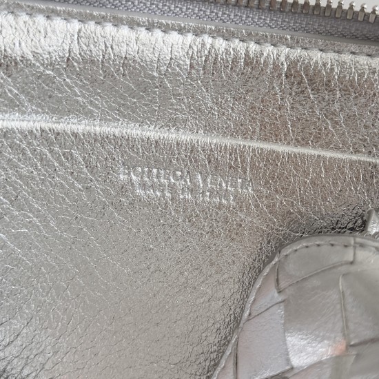 Bottega Veneta Intrecciato Small Beauty Pouch