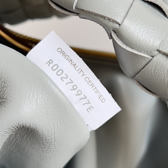 Bottega Veneta Jodie