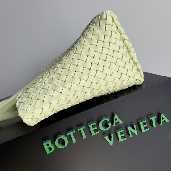Bottega Veneta Medium Cabat
