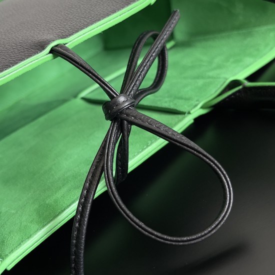 Bottega Veneta Arco Tote Bag