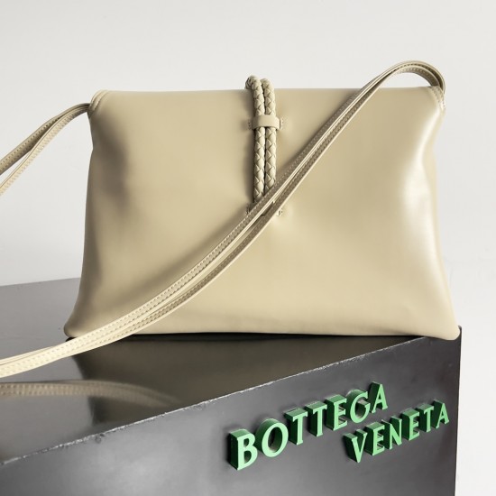 Bottega Veneta Liberta