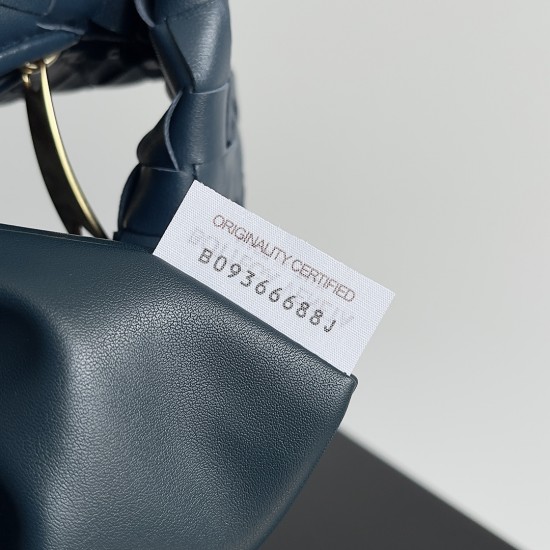 Bottega Veneta Classic Jodie