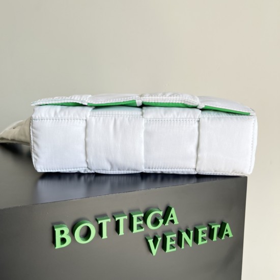 Bottega Veneta Cassette