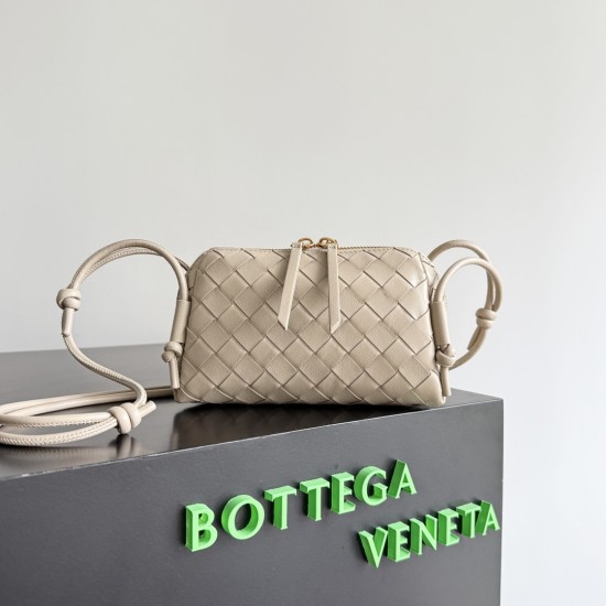 Bottega Veneta Concert Pouch