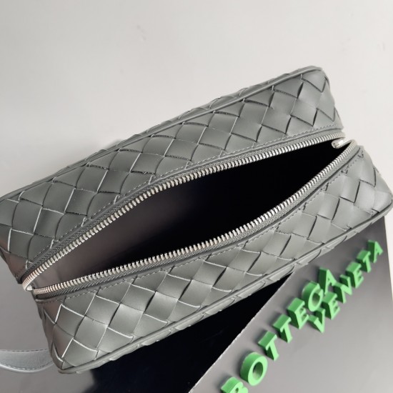 Bottega Veneta Intrecciato Travel Pouch