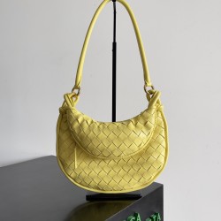 Bottega Veneta Gemelli Shoulder Bag Bottega Veneta Gemelli Shoulder Bag