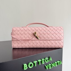Bottega Veneta Andiamo Clutch Bottega Veneta Andiamo Clutch